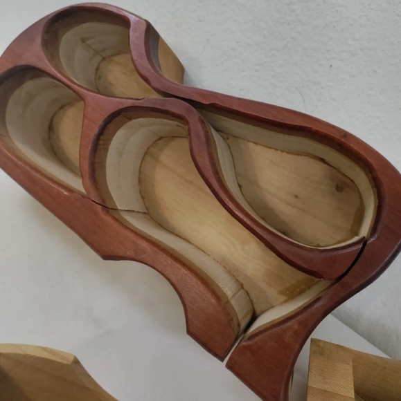 Handcrafted Walnut & Birch Wooden Bandsaw Keepsake Jewelry Box - Picture 6 of 12